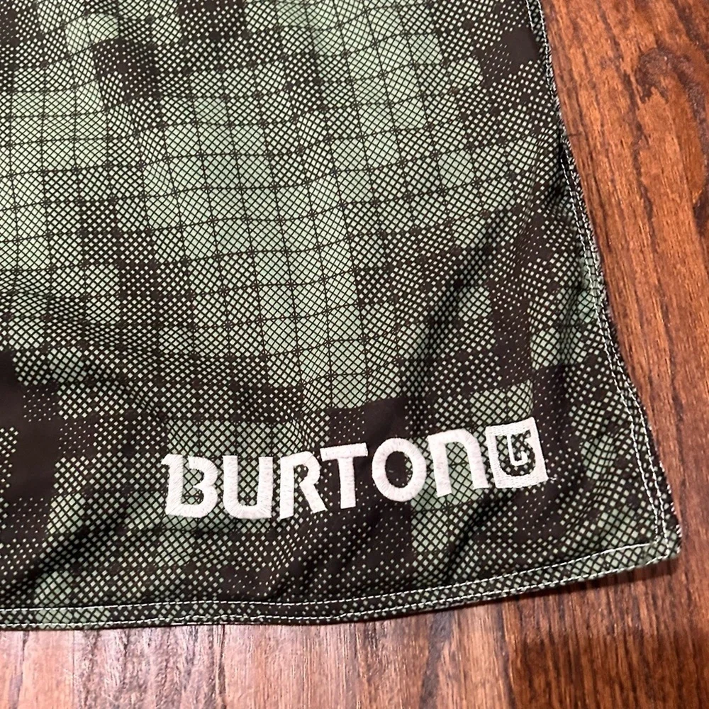 PBteen/Burton Collection Snowboard Jacket Duvet Cover &‎ 2Shams-See Measurements